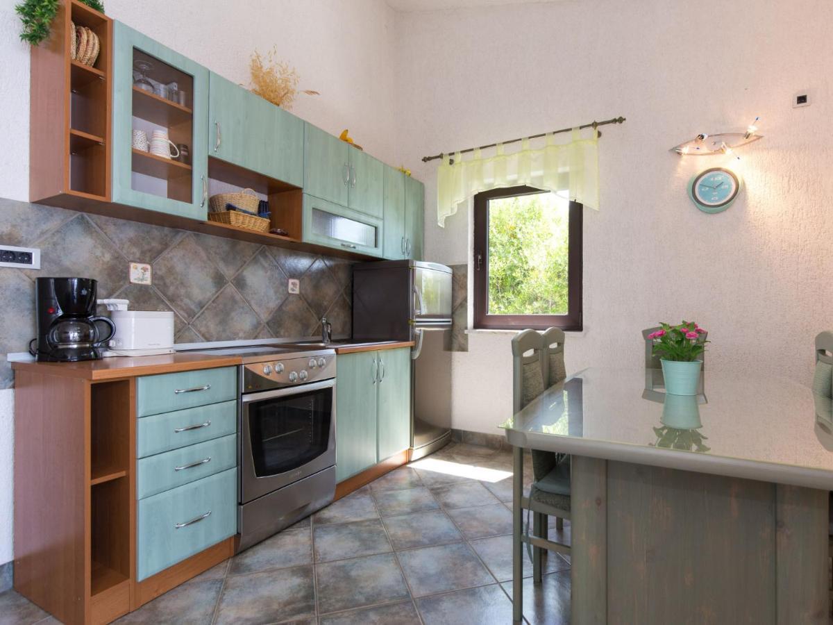 Apartment Starigrad-4 By Interhome สตาริกราด ภายนอก รูปภาพ