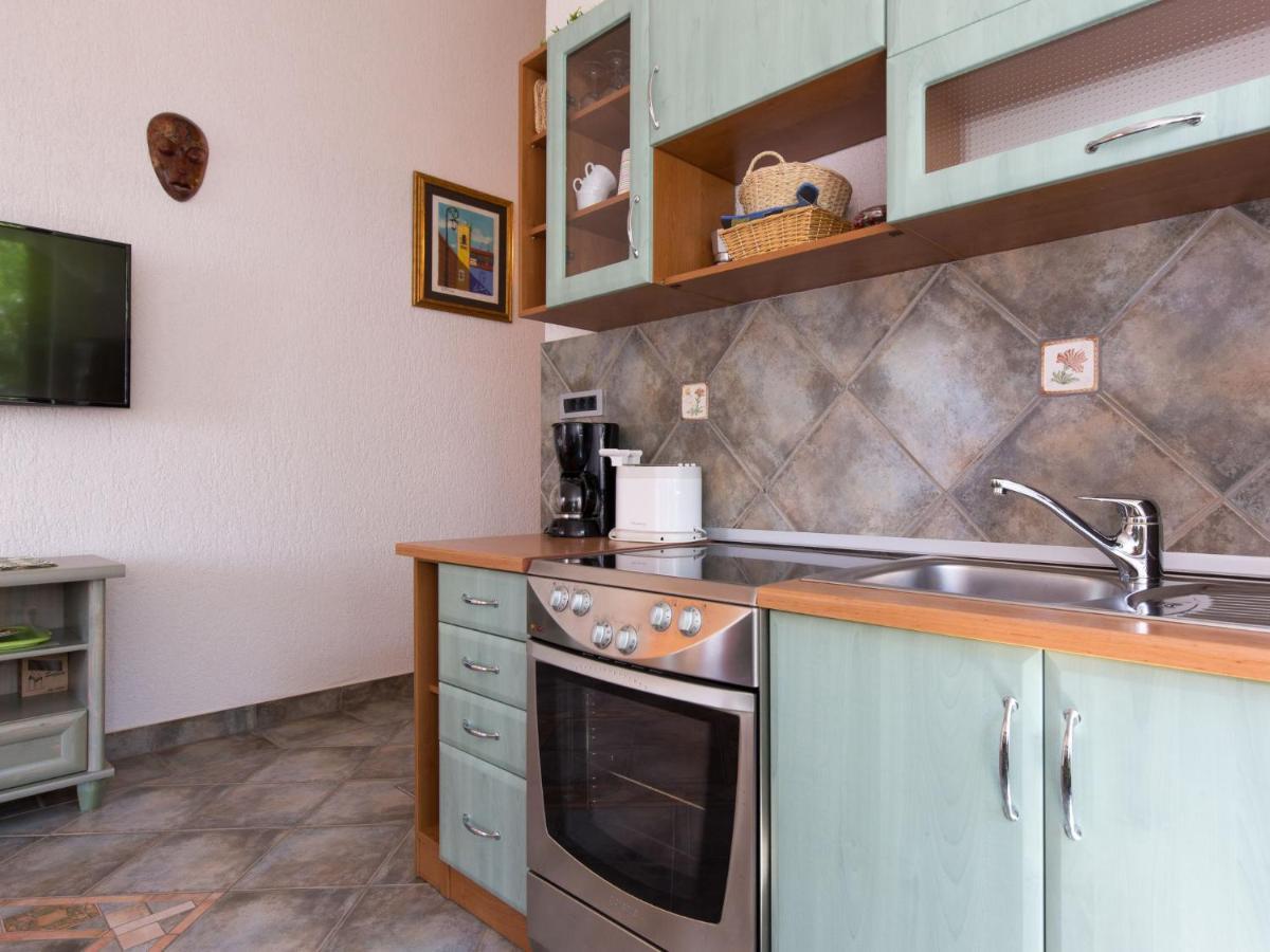 Apartment Starigrad-4 By Interhome สตาริกราด ภายนอก รูปภาพ